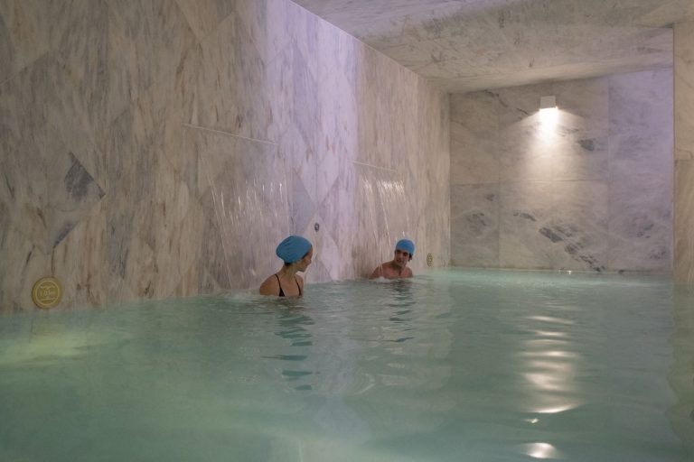Azure Lisboa piscina de relaxamento