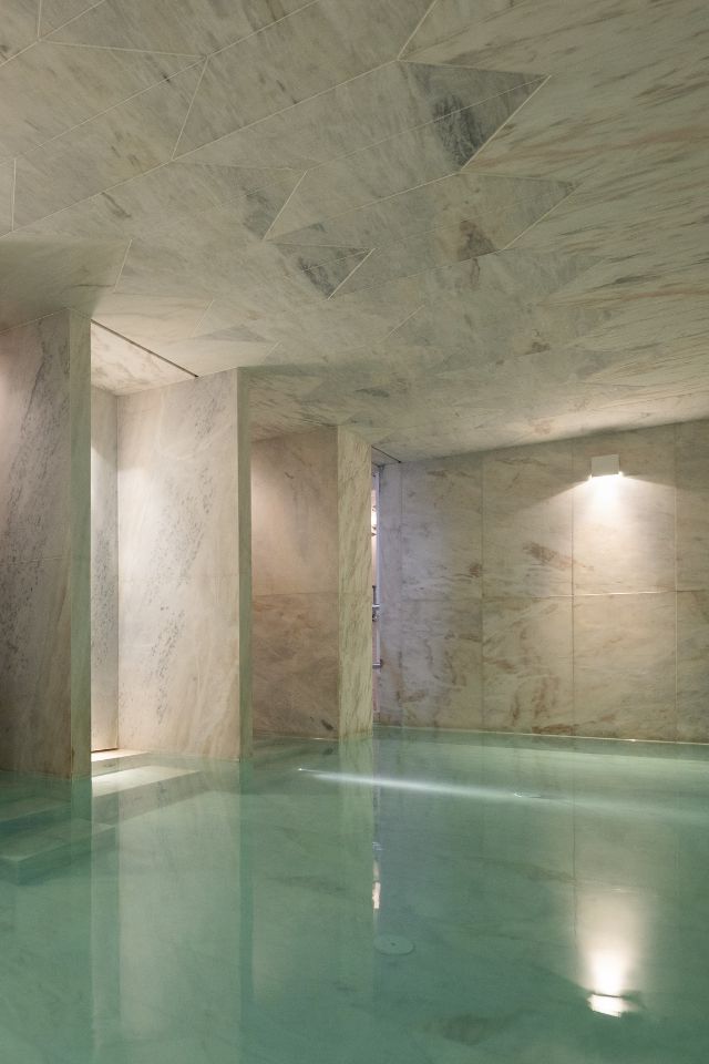 Azure Lisboa Happy day with Friends spa in Lisbon