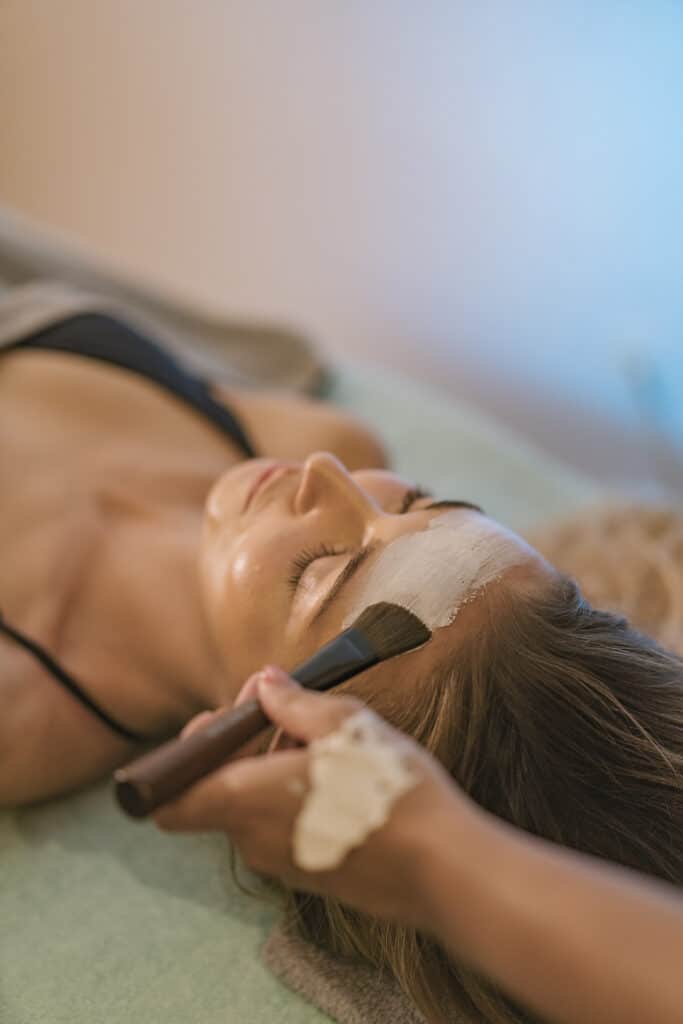 personalized Facial spa in Lisbon Azure