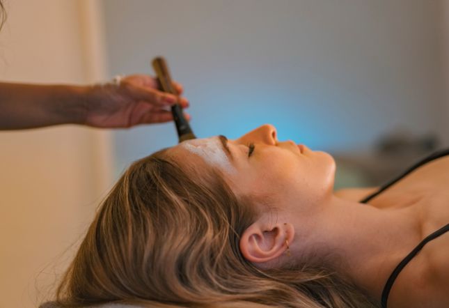 personalized Facial spa in Lisbon Azure